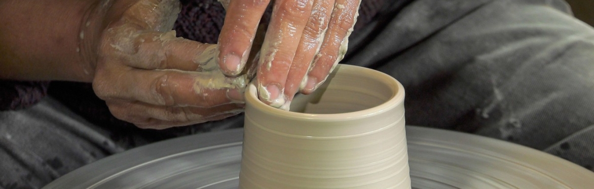 Throwing for Beginners with Joss Hibbs (5 week course - Tuesdays)