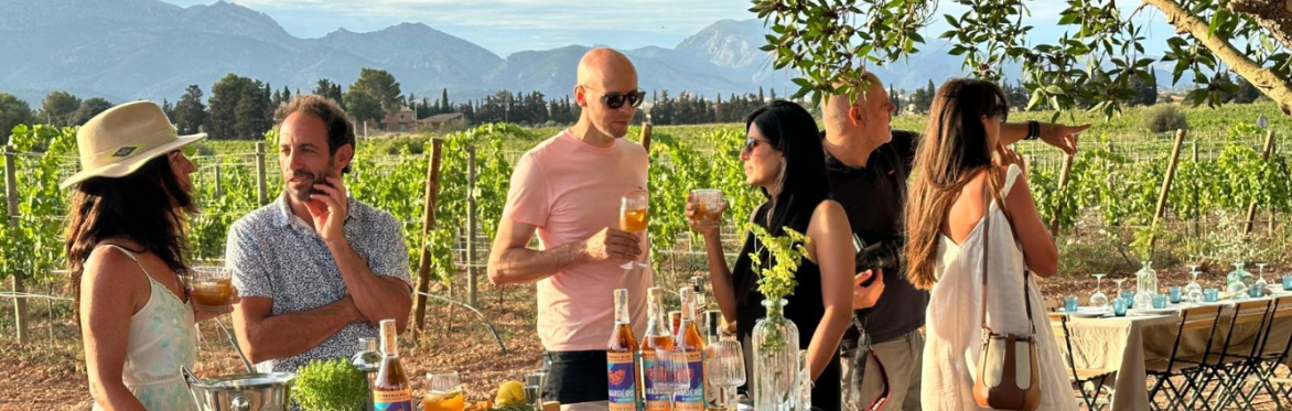 Amargéro Hour. Every Sunday around sunset.