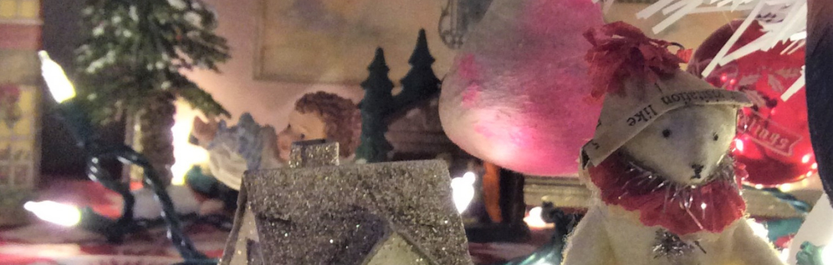 Holiday Aurora Colony Flea & All Eras Christmas Celebration Tea