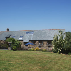 Knitting & Stitching Retreat - Devon  SEPTEMBER 18th -21st 2026