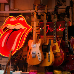 Rock 'N Roll - Walk and Talk