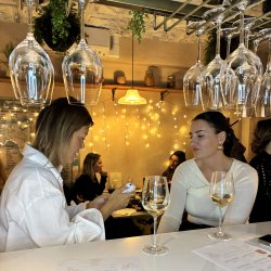Tarot & Wine Experience at Baccello
