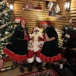 Santa's Lodge at Ashford Designer Outlet