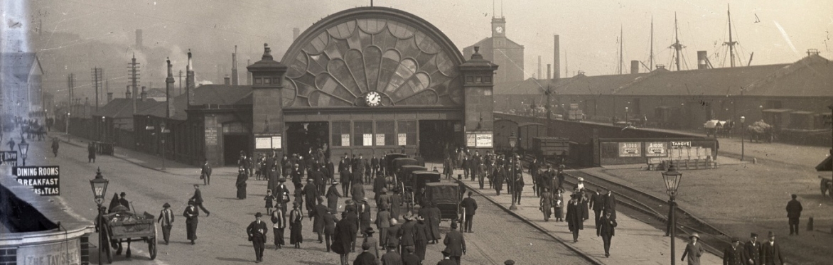 The Dundee & Arbroath Railway