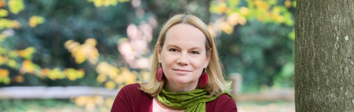 Meistere EFT-Klopfakupressur mit EFT-International Master Trainerin Bettina Falkenberg