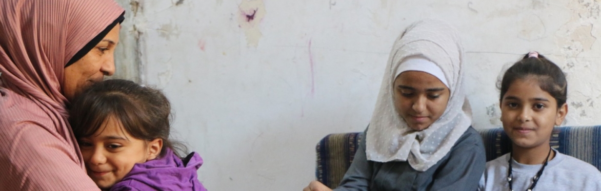 Charla:  Mujeres refugiadas de Palestina / Palestinako emakume errefuxiatuak hitzaldia