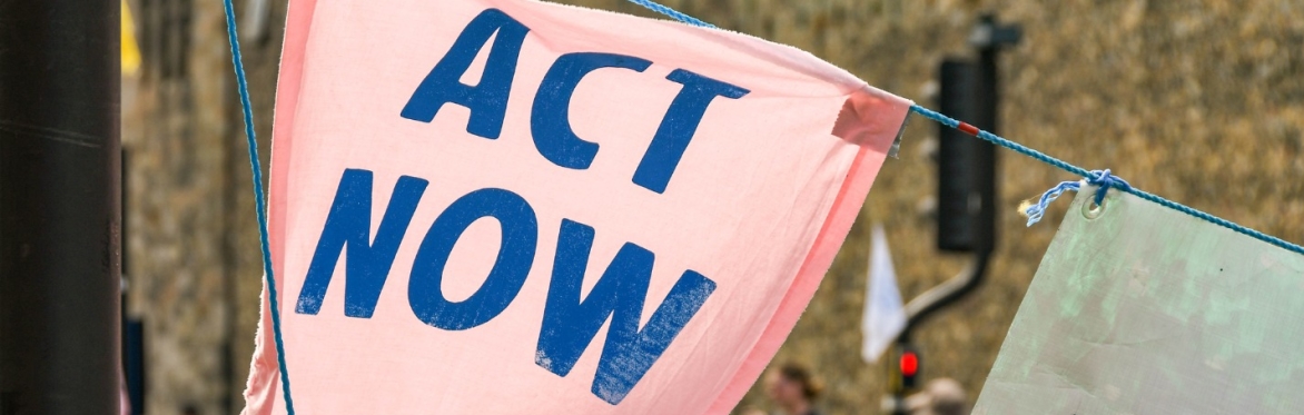 Redefining roles: Building Postgraduate Capacity for Community Engagement
