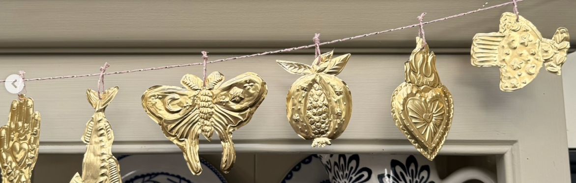 Traditional Christmas crafts at The Brooksteed