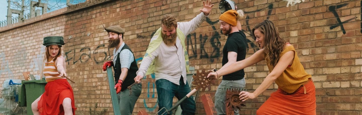 Fleecey Folk: Club Debris