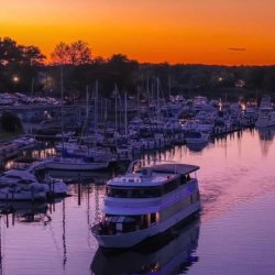 Thursday Night Dinner On The Bay!!