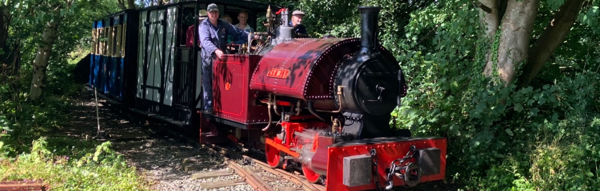 Sybil at Willow Tree Halt sidings
