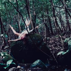 ANKOKU BUTOH 2/4