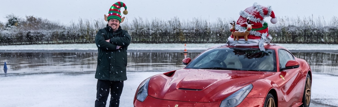 Merry Skidmas! With Mission Motorsport (Thruxton Skid Pan Day)