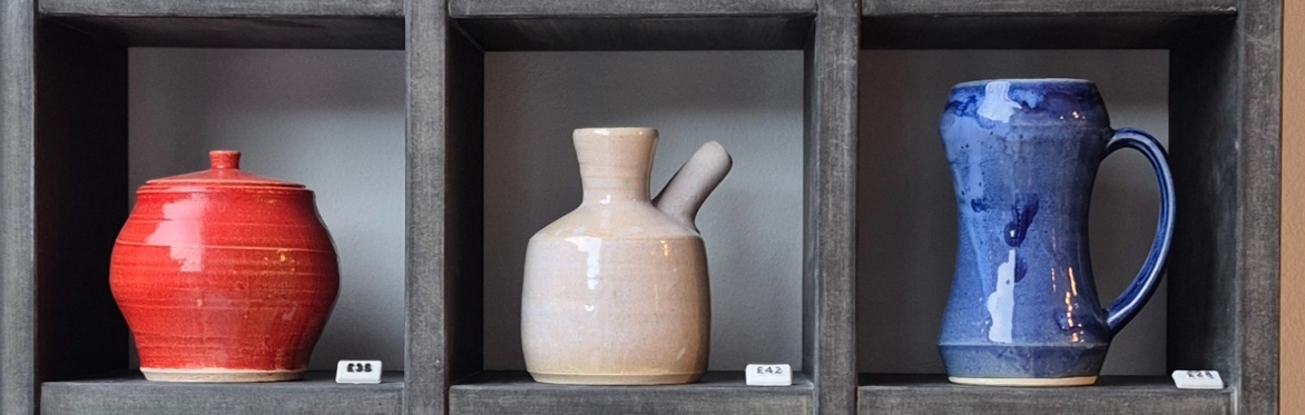 Four week evening course: functional pots