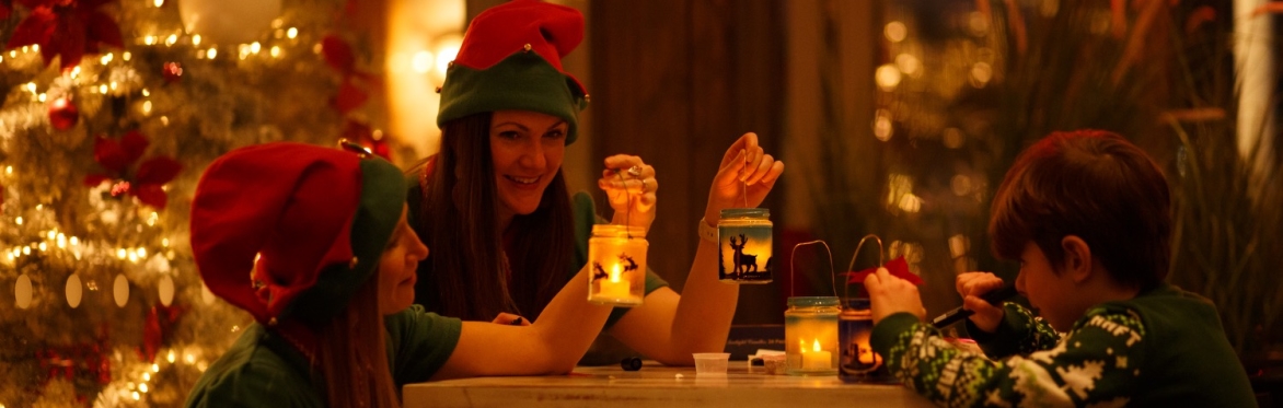 Festive Magic - Breakfast, Crafting, Santa, Mrs Claus, Story time and  lots of Christmas cheer!