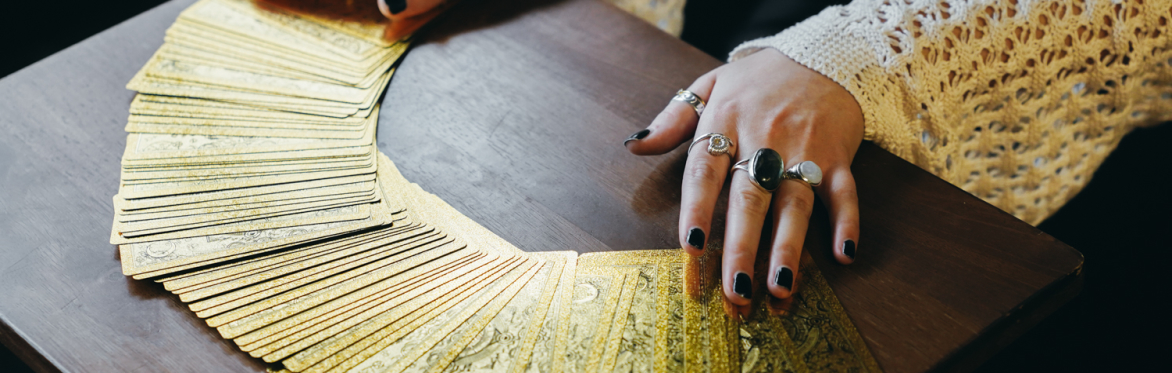 Lunar Lounge: An evening of Tarot