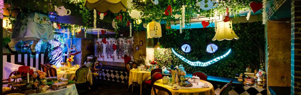 The Alice: An Immersive Cocktail Experience in Vancouver