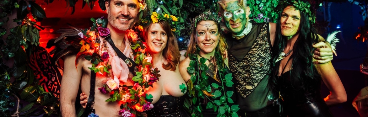 Fox&Badge BACCHANAL Reunion
