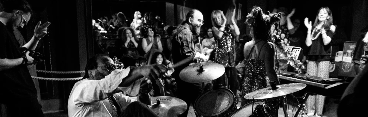 Festival Fringe: The Fabulous Red Diesel at the Festival Bar