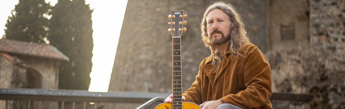 Buck Curran // Bobby Lee