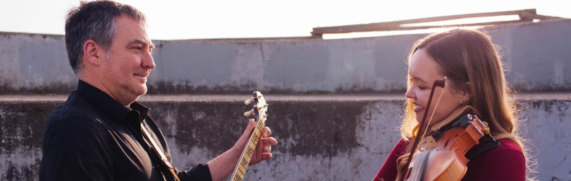 Fleecey Folk: Rachel Davis & Darren McMullen
