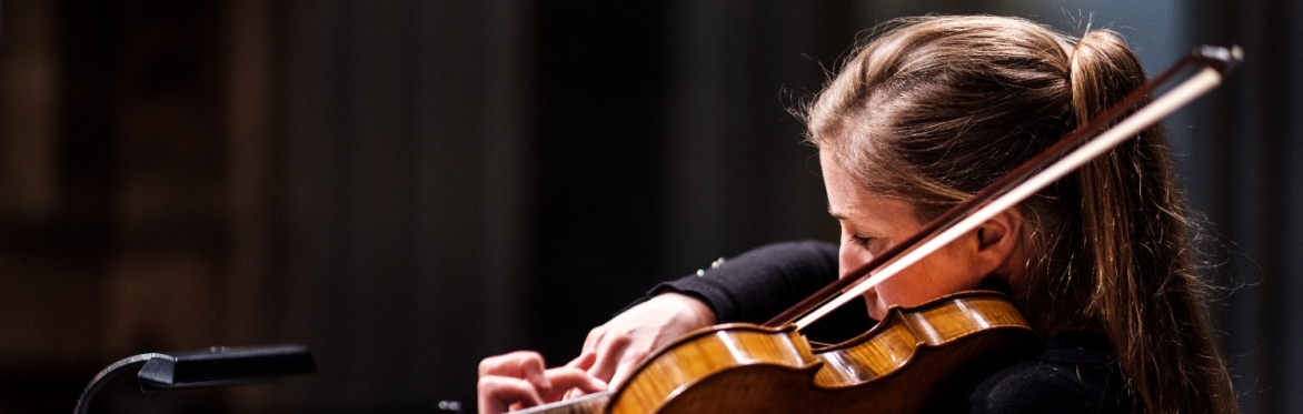 Philippa Mo in Concert