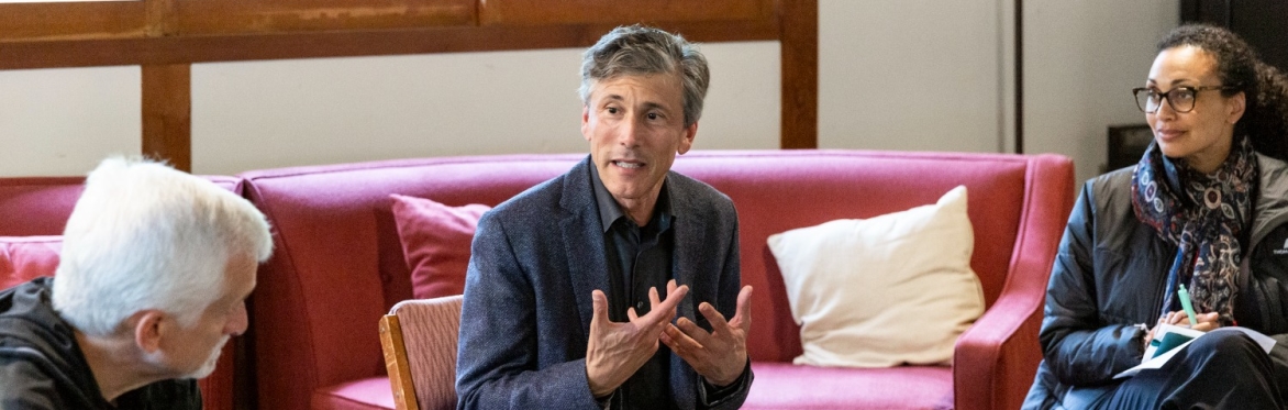 The Mindful Advisor: Embracing Equanimity and Befriending "What Is"