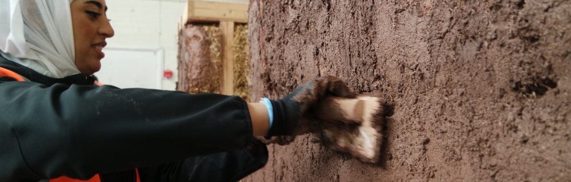 A Practical Introduction to Natural Building – Straw, Clay, Lime: Todmorden