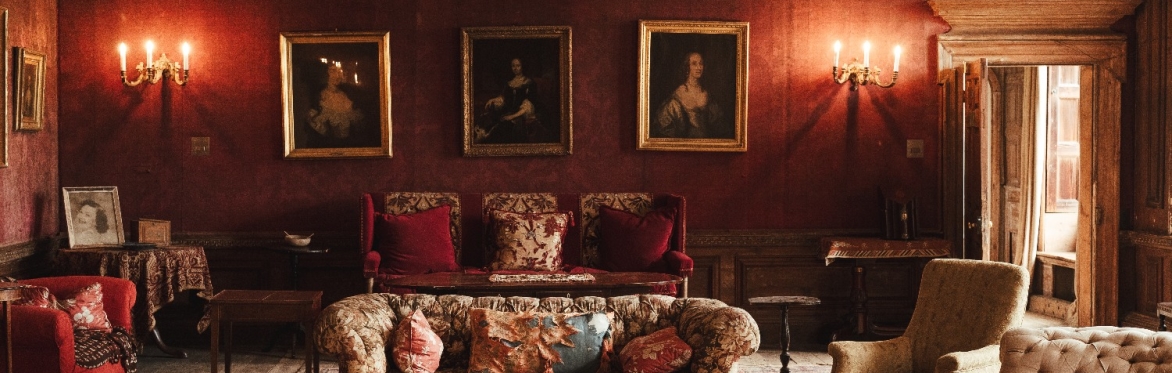 Nooks & Crannies: A Guided History Tour