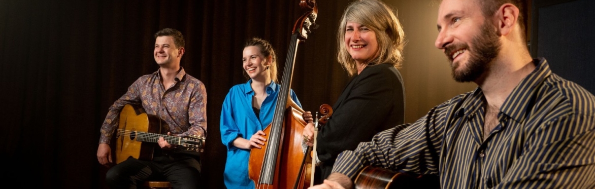 KiWi Jazz Lounge präsentiert: Julia Hornung Trio feat. Aurore Voilque