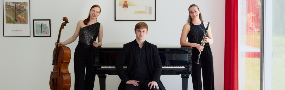 Delphine Trio