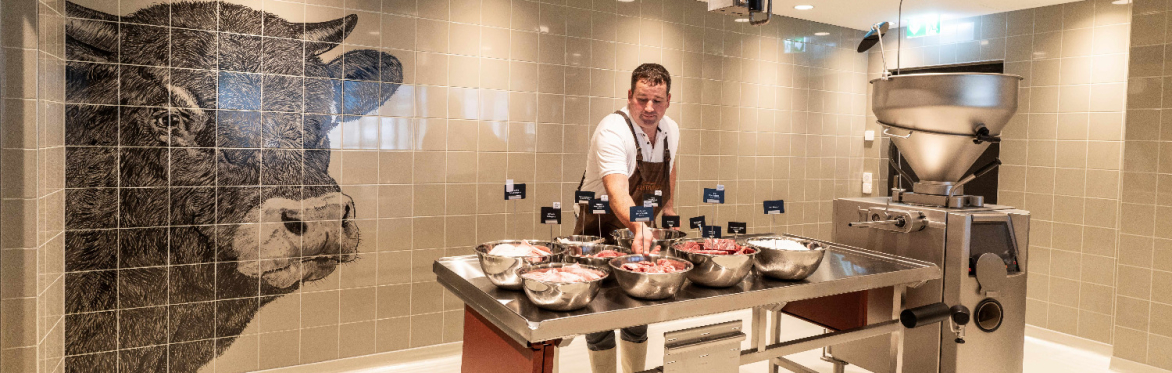 Wurstseminar „Schmid St. Galler OLMA-Bratwurst-wursten"