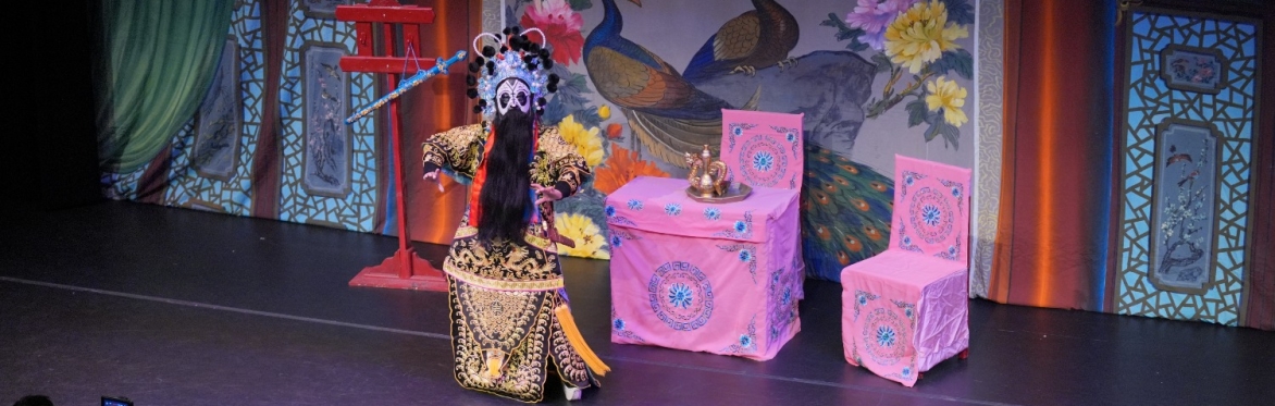 Jing Ying Cantonese Opera Talkbacks (English Discussions)