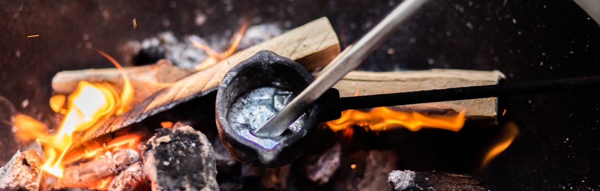 GBTQ+ Men Who Create 🏳️‍🌈 -  Bushcraft & Creative Making