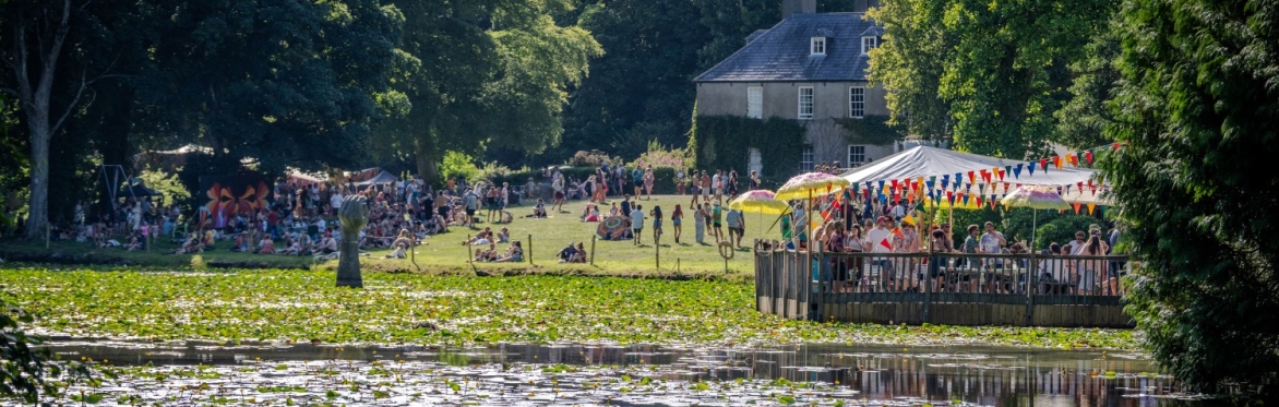 Tonnau Tropical Garden Party 2026
