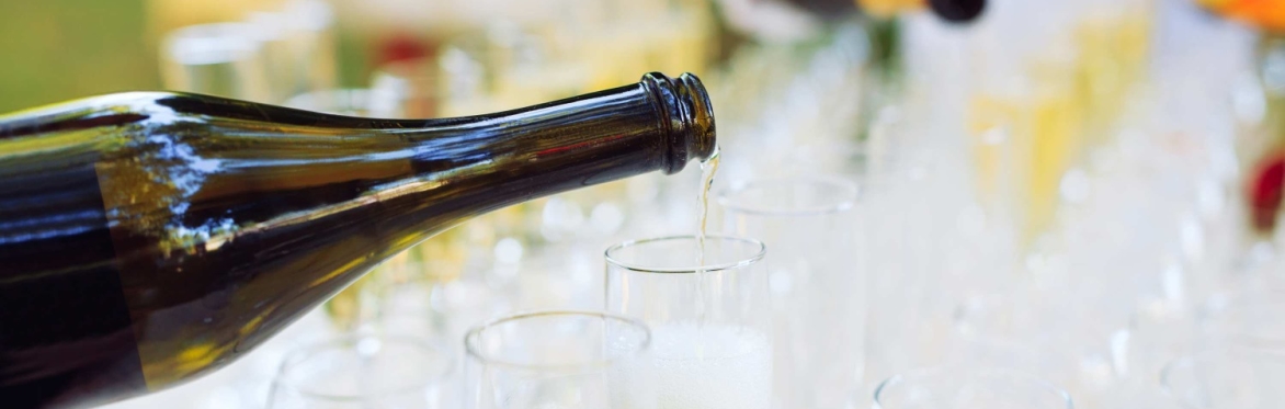 Fizz being poured