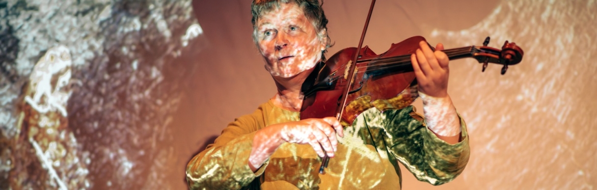 Mairi Campbell: Living Stone  (Ullapool, Macphail Centre)