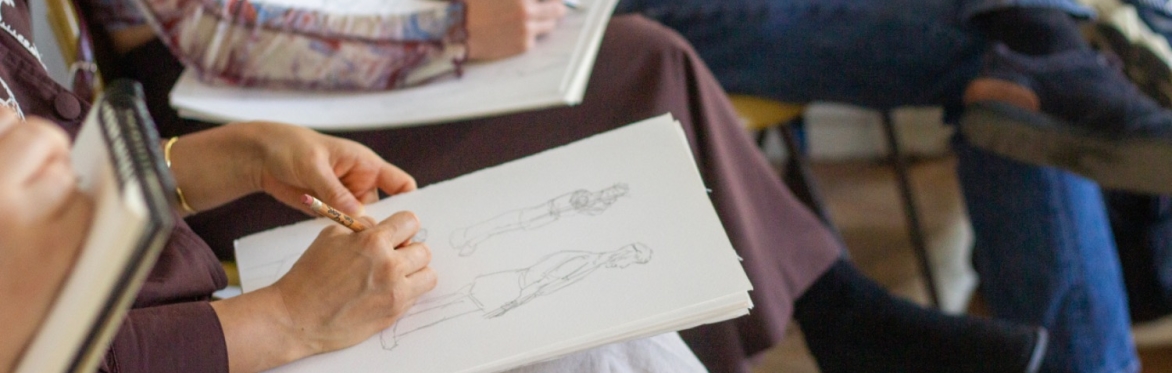 Live drawing night at Area 51