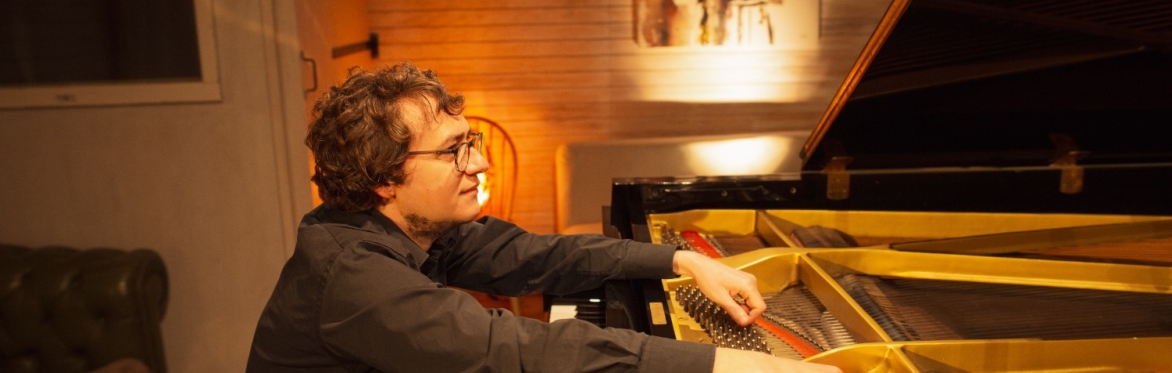 Rob Clearfield Quartet at WUKY Studios