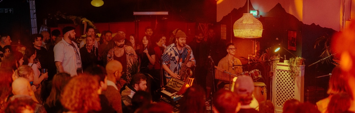 Jazz Stroud Presents Analogue Lounge