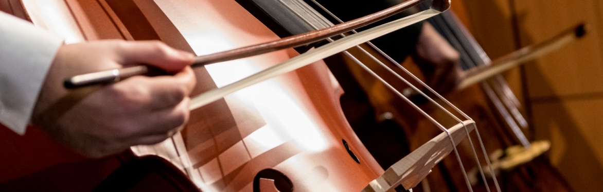 Into Midnight - Copland's Rodeo and Brahms Third Symphony