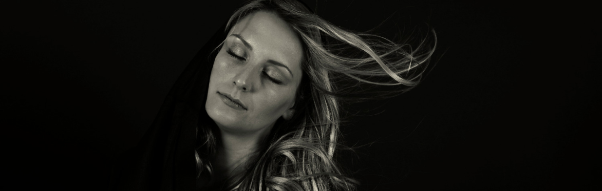 THE ALICE ZAWADZKI TRIO