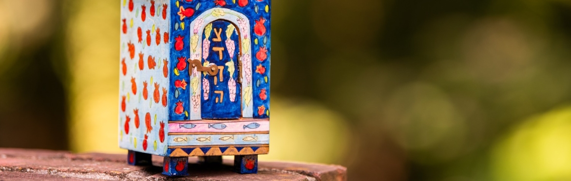 Fundraising Without Fear: Building Generosity, Community and Spirit