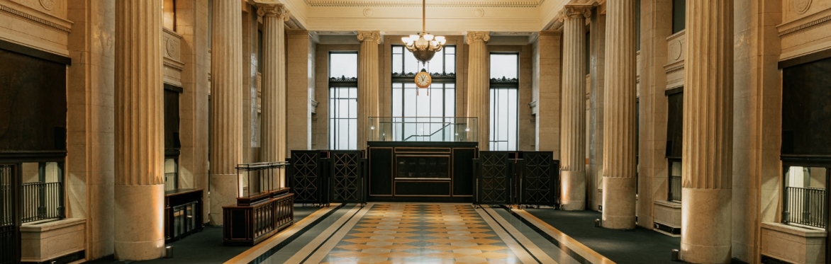 Gong Bath in Banking Hall