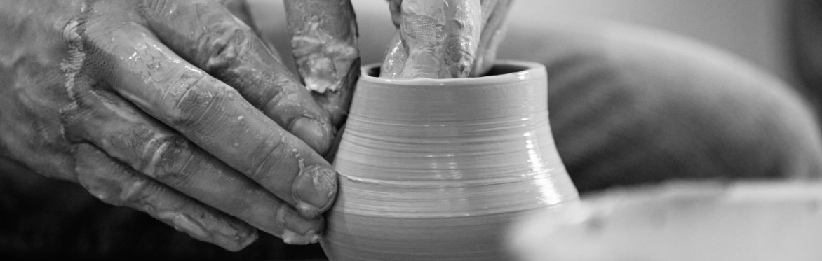 Throwing, tiles and press moulds half day course