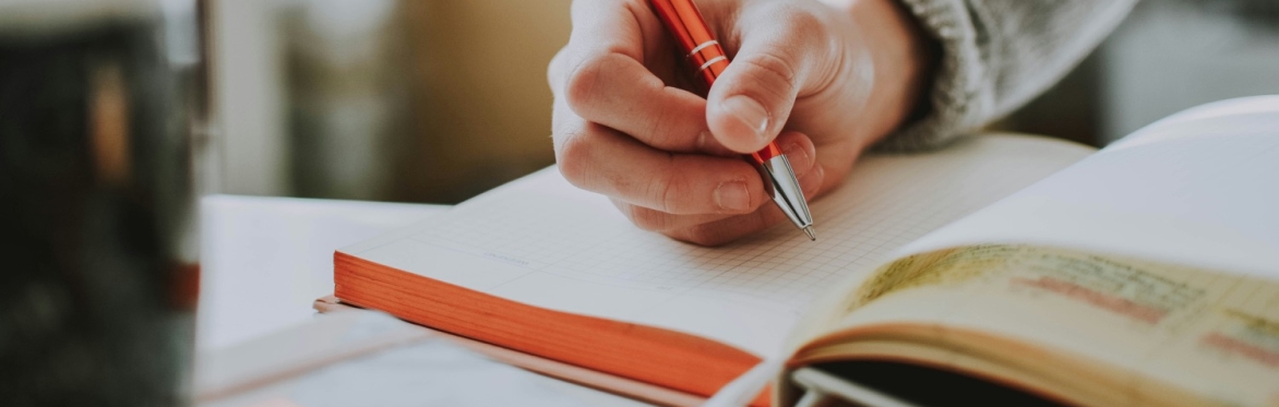 How To Become A Freelance Copywriter – And Get Your First Clients