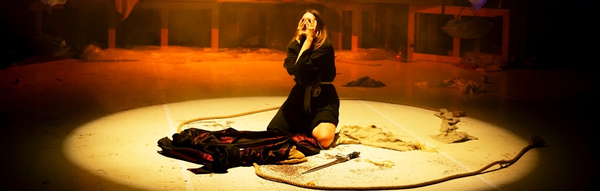 HER STAGE FESTIVAL: M E D E A