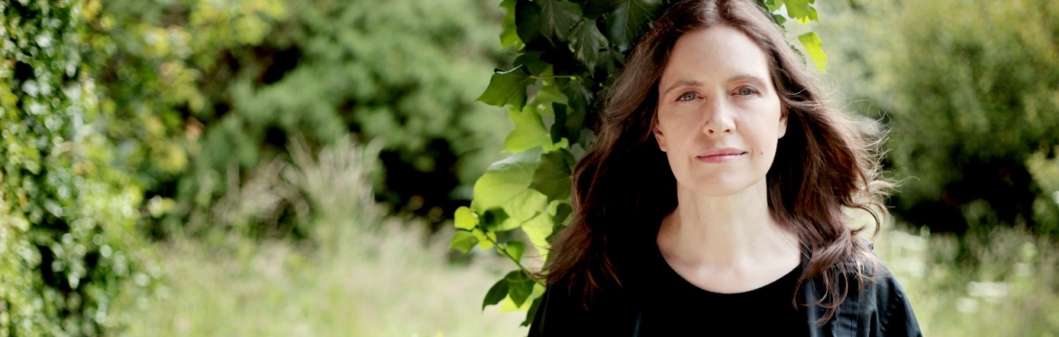 CONCERT: Sarah McQuaid
