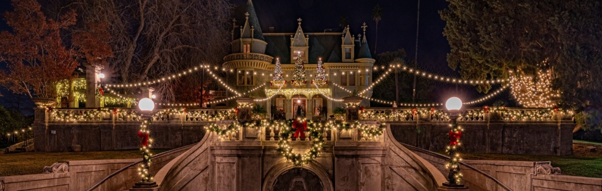 Holiday Lights & Victorian Nights Garden Stroll