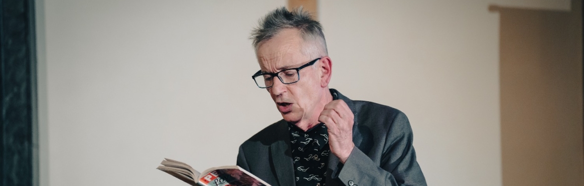 John Hegley Poetry workshop at the Museum of Life Sciences